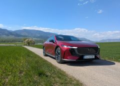 Mazda 6e Standard – Excelentná, a ani nemusí byť 800V